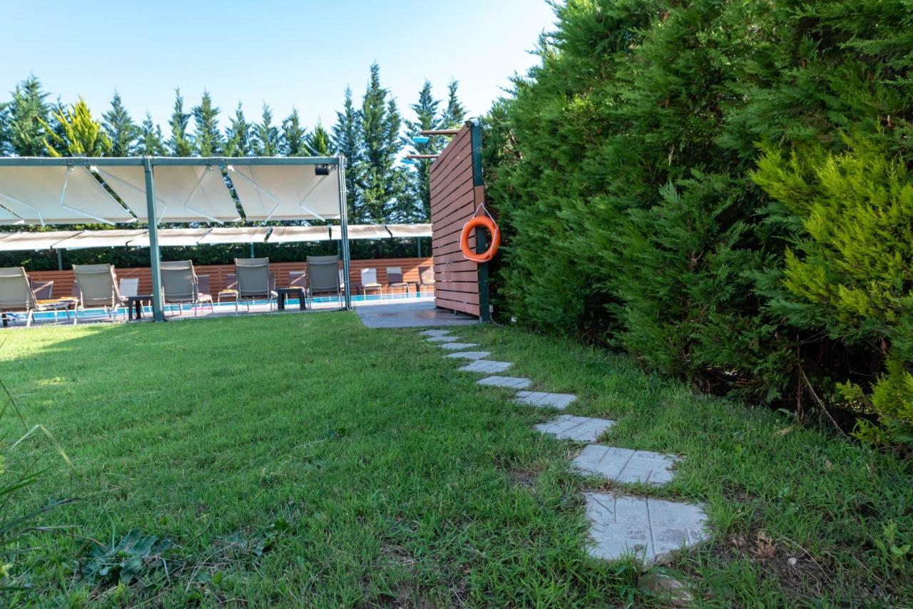 Anilio Plaza Aparthotel Zacharo Bagian luar foto