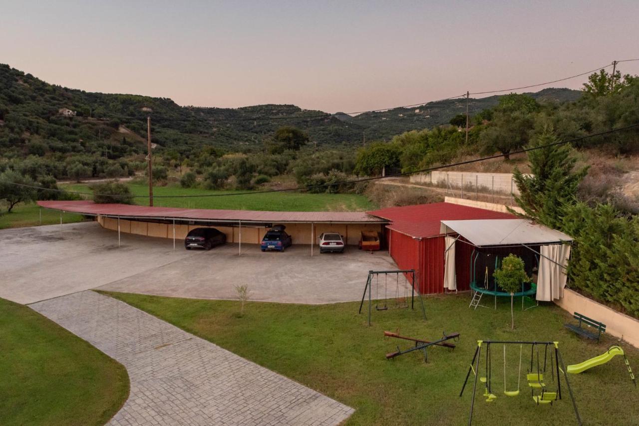 Anilio Plaza Aparthotel Zacharo Bagian luar foto