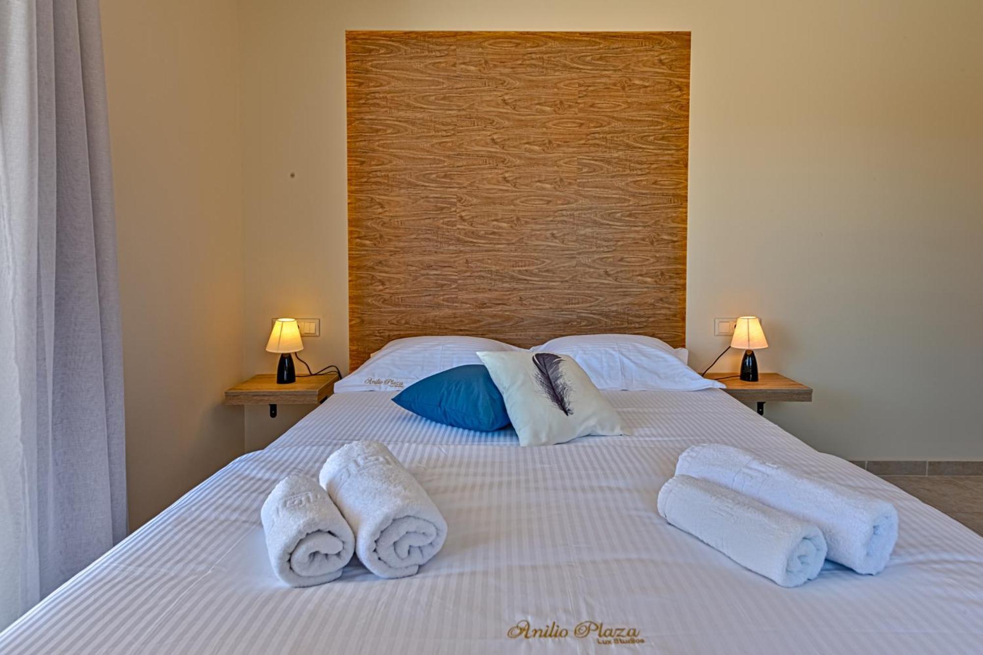 Anilio Plaza Aparthotel Zacharo Ruang foto